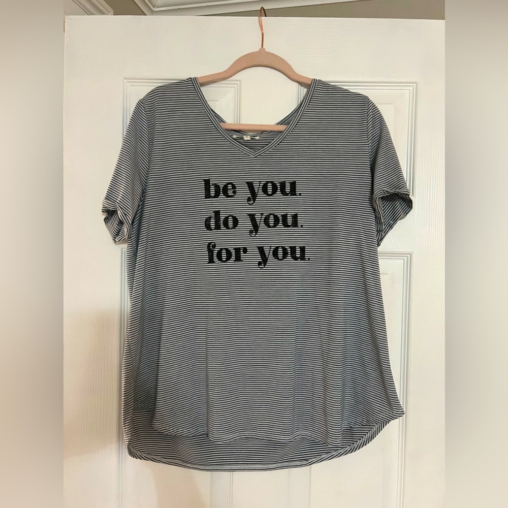 Maurcies Tee Shirt